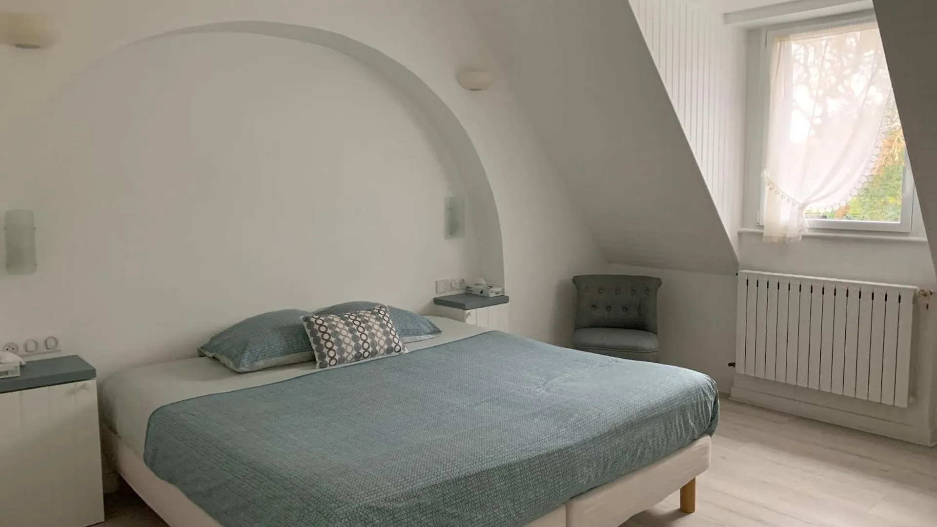 Bed and Breakfast La Gentilhommiere Tréffiagat