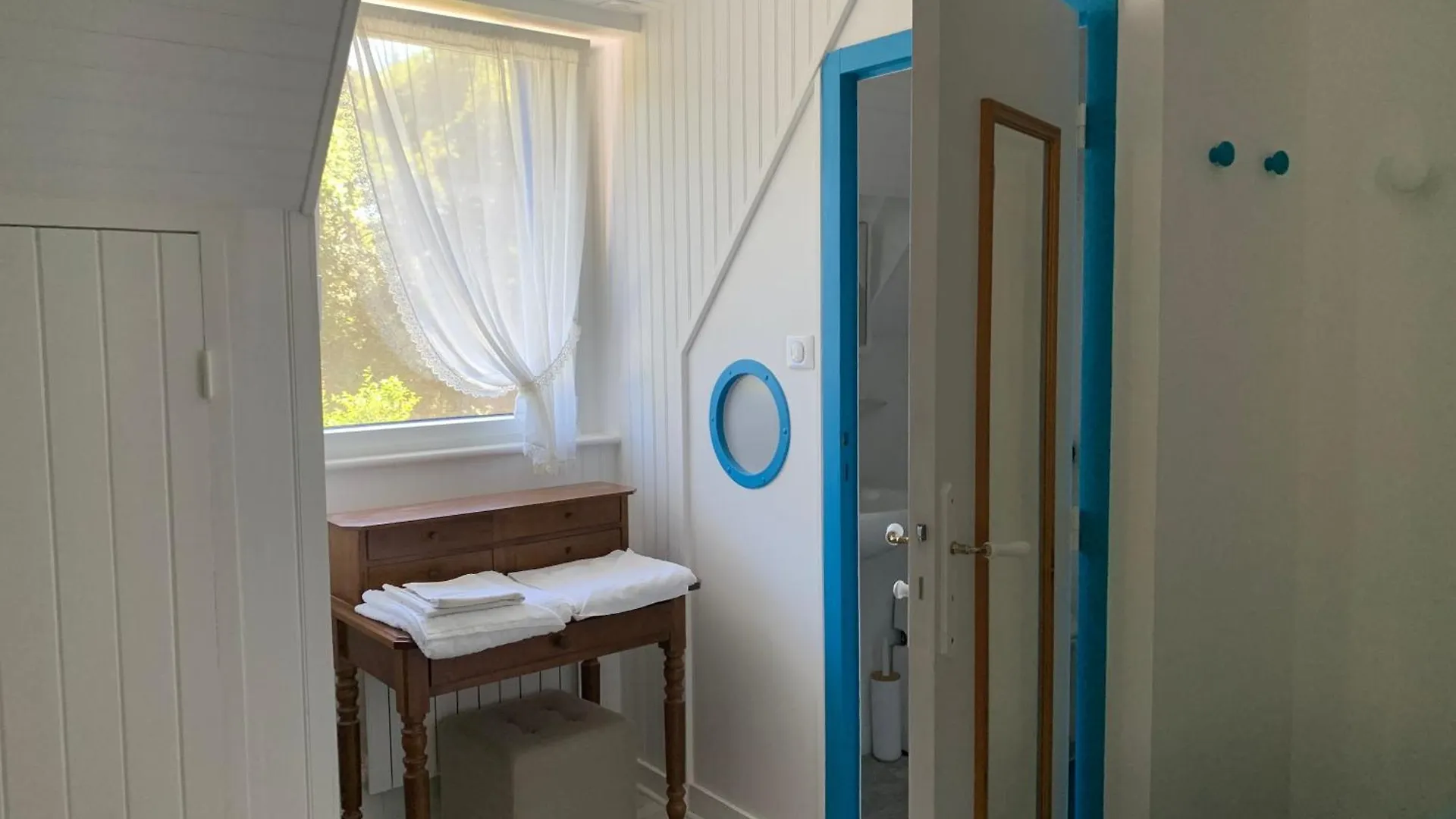 Bed & Breakfast Bed and Breakfast La Gentilhommiere Tréffiagat Francia